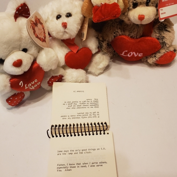 🧸💝📅🗓 Valentine's Day Bears & dog w/ Calendar - Picture 3 of 8